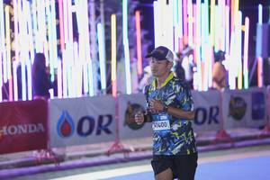 BIB: 1400
                            <button type="button" onclick="openModal(23233666)" class="btn btn-primary btn-sm float-right btn-popup" data-toggle="modal" data-target=".modal-high-quality">
                        <i class="fas fa-shopping-cart"></i> Add to Cart
                    </button>
                                            <button type="button" onclick="isThisMe(23233666, true)" class="btn btn-success btn-sm float-right btn-popup btn-isme hidden" data-toggle="tooltip" data-placement="bottom" title="นี่คือรูปของคุณใช่ไหม คลิกที่นี่เพื่อเอาเข้าอัลบั้ม">
                        <i class="fas fa-plus"></i> Add to album
                    </button>
                    <button type="button" onclick="isThisMe(23233666, false)" class="btn btn-warning btn-sm float-right btn-popup btn-isnotme hidden">
                        <i class="fas fa-ban"></i> Remove from album
                    </button>